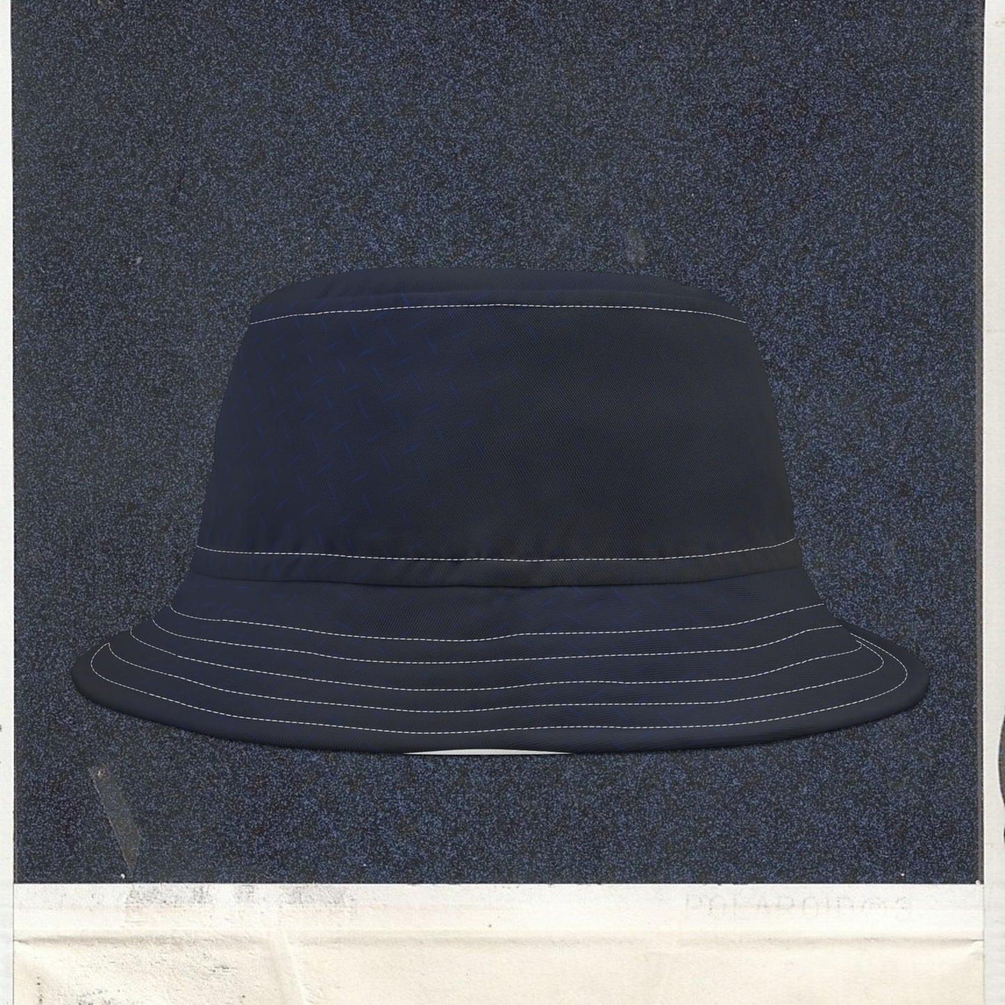 Cappello délavé Sfumature Blu Notte con Dettagli