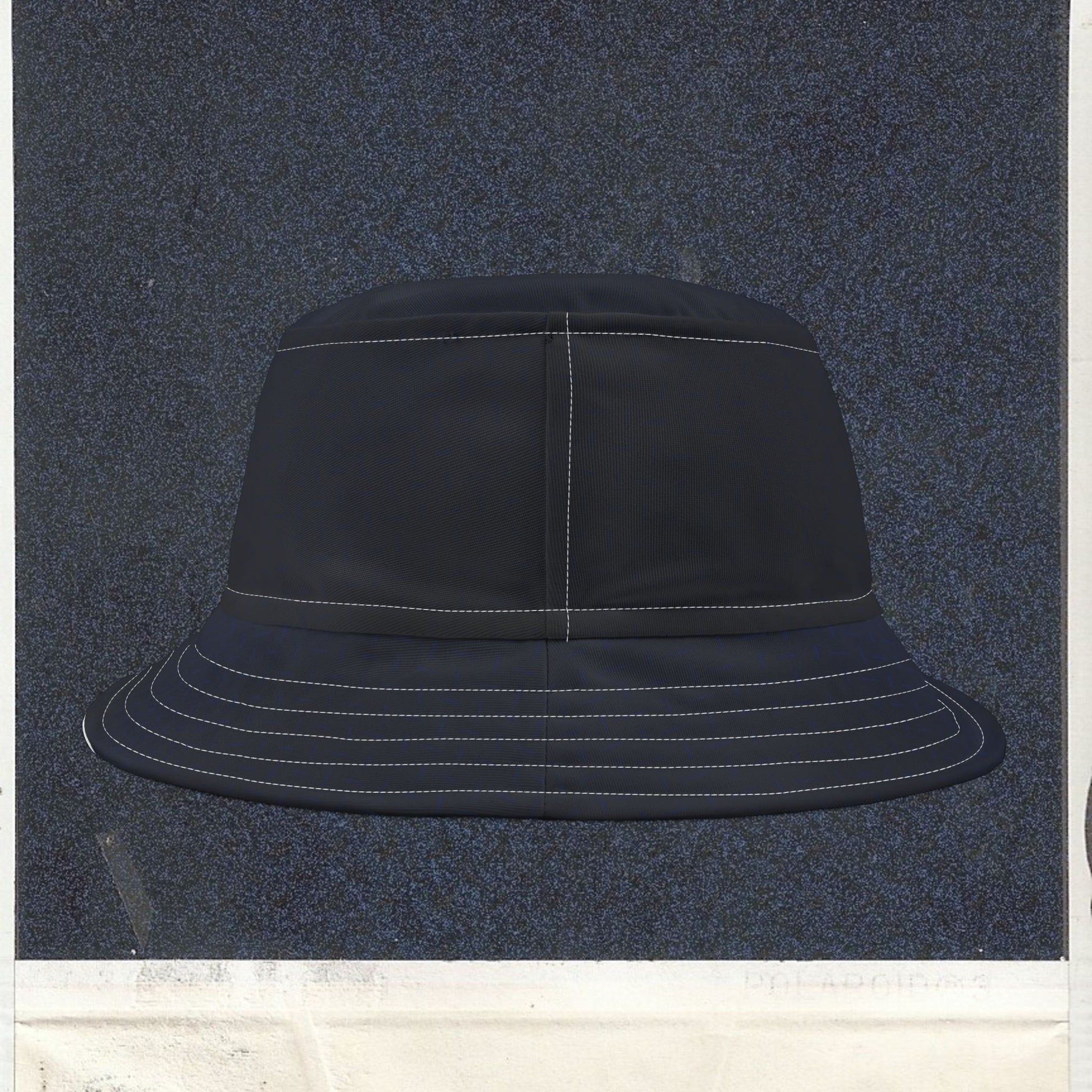 Cappello délavé Sfumature Blu Notte con Dettagli