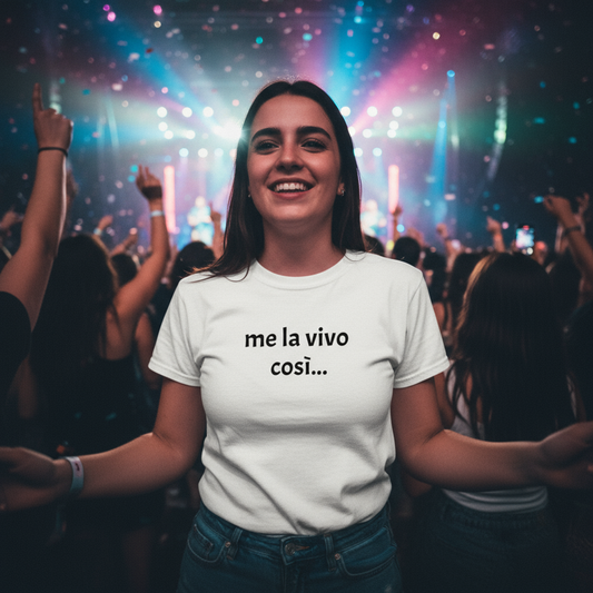 T-shirt classica unisex stampo " ME LA VIVO COSI' "
